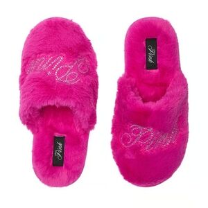 PINK Victoria's Secret Faux Fur Closed Toe Bling Logo Slippers.